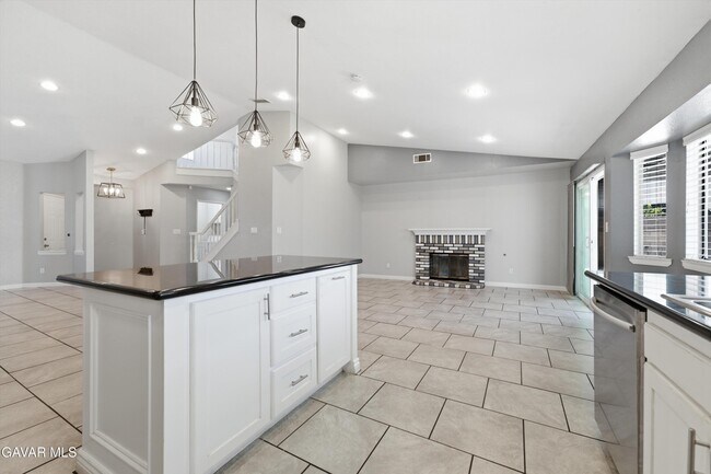 Building Photo - 3129 Golfwood Ct