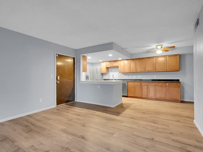 Building Photo - $1,545.95, 2-bed, 2-bath located in Denver with $500 OFF FIRST MONTH'S RENT!