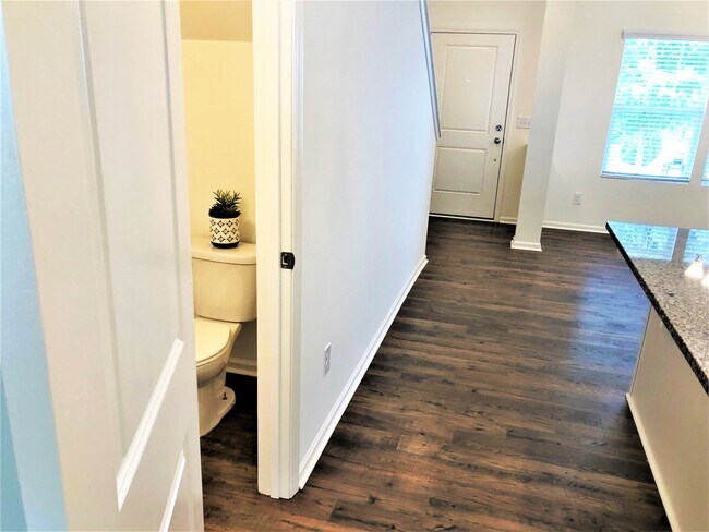 Half-bath off kitchen - 113 Brookshire Ln