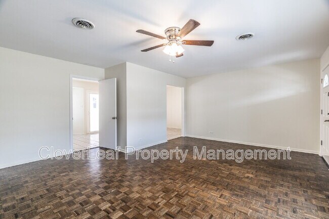Building Photo - 6331 Peace Pipe Dr