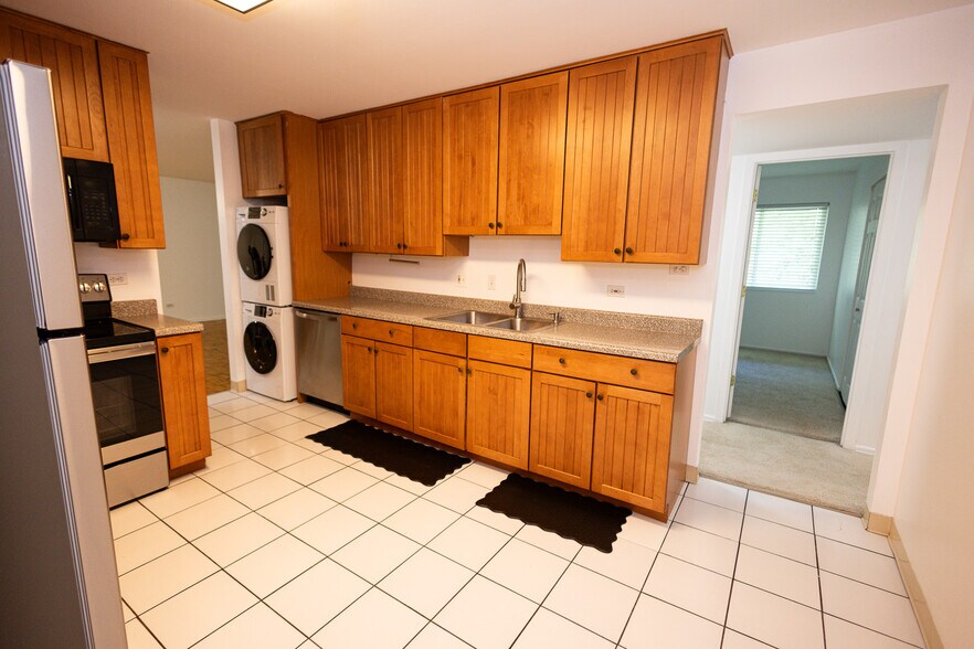 Building Photo - 930 Beau Dr