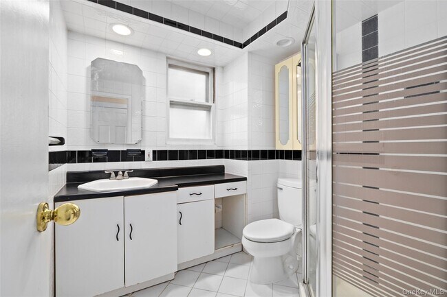 Building Photo - 61 Dartmouth St