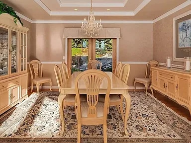 Building Photo - 2467 Twin Peaks Vw