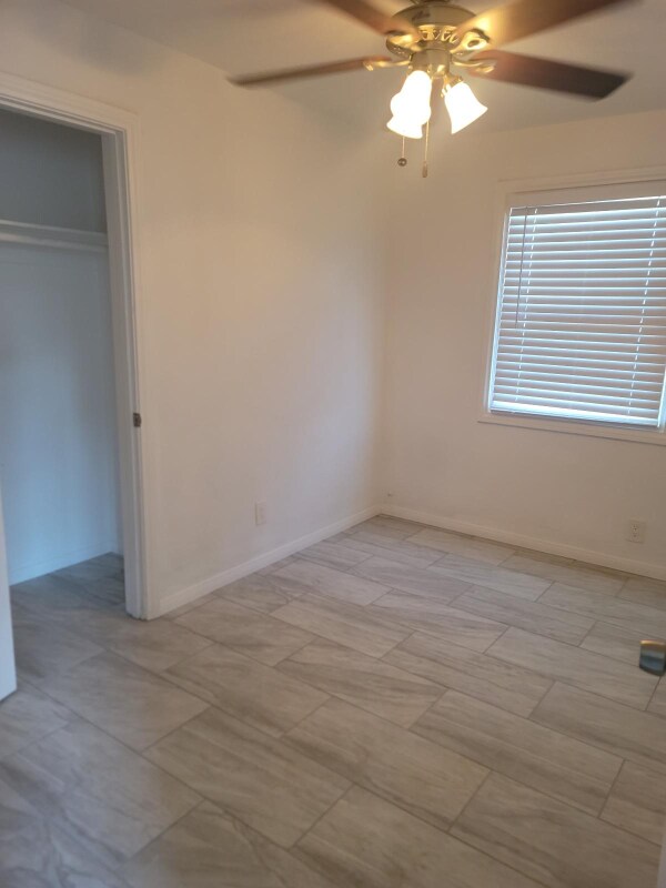 Building Photo - 150 W Camden Ave
