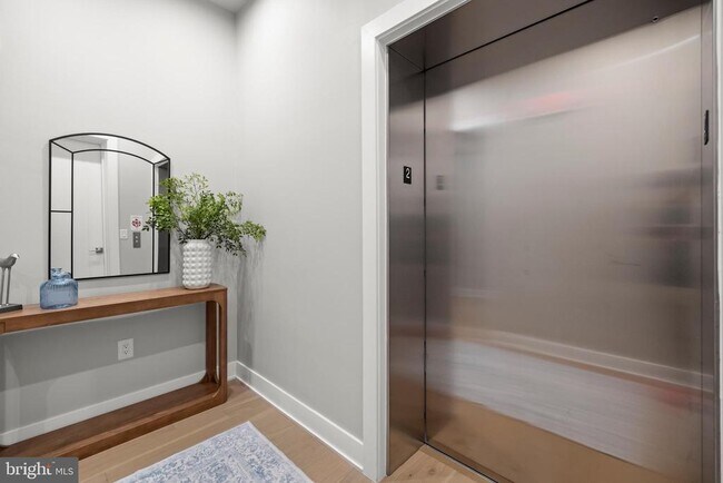 Building Photo - 43442 Croson Ln