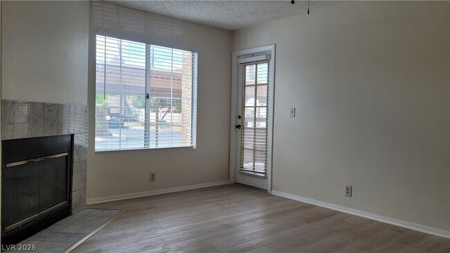 Building Photo - 1375 E Hacienda Ave