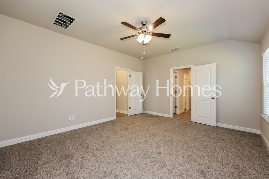 Building Photo - 1752 Reverie Rd