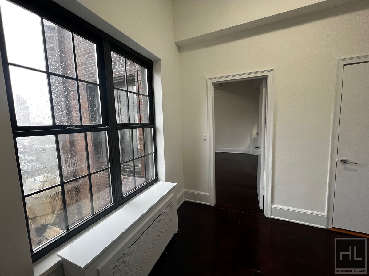 Building Photo - WEST 73 STREET