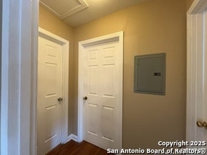 Building Photo - 243 Storeywood Dr