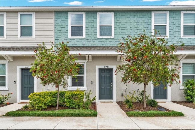 Building Photo - 8765 Daybreak St