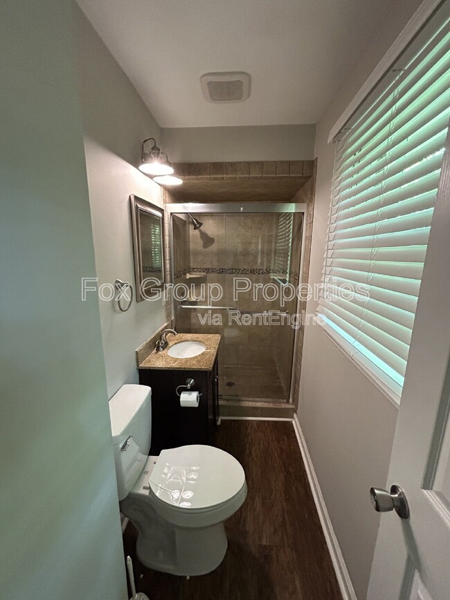 Building Photo - 133 Cliffwood Cir