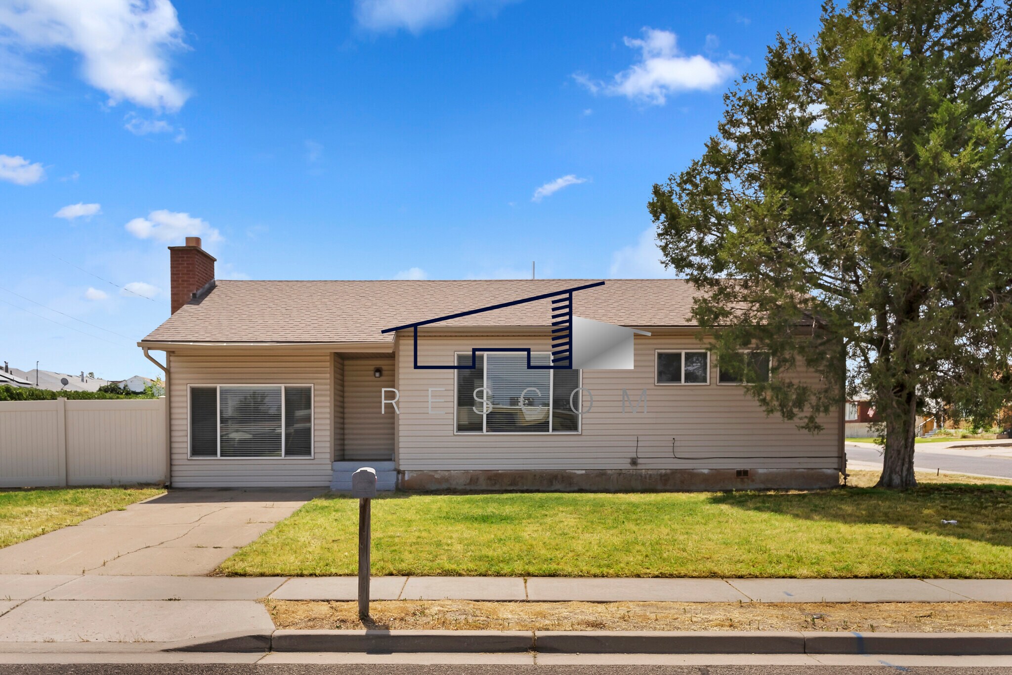 Building Photo - 167 E 4700 S