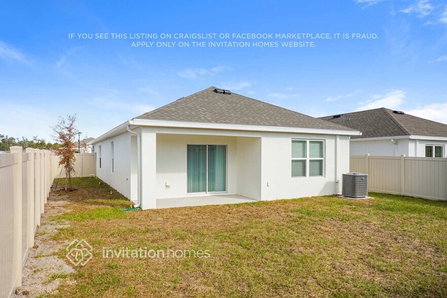 Building Photo - 8052 Majestic Palms Ct