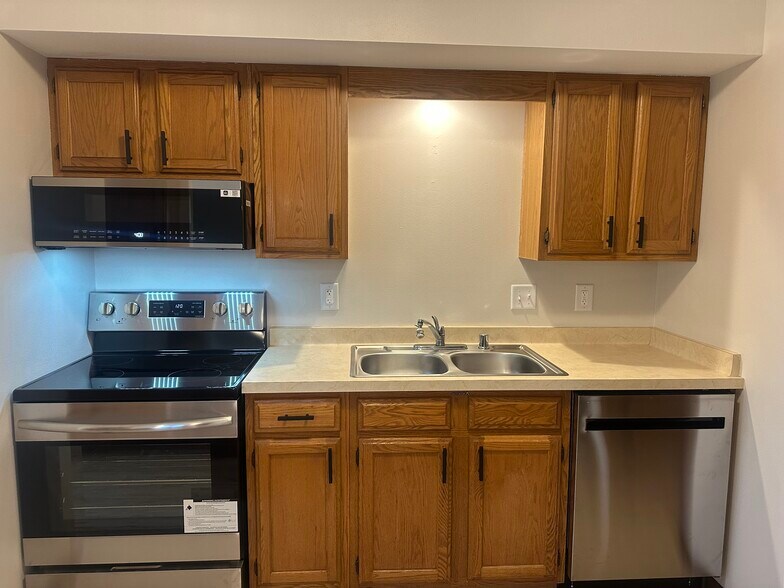 Kitchen - all new appliances - 18 Stonehaven Dr