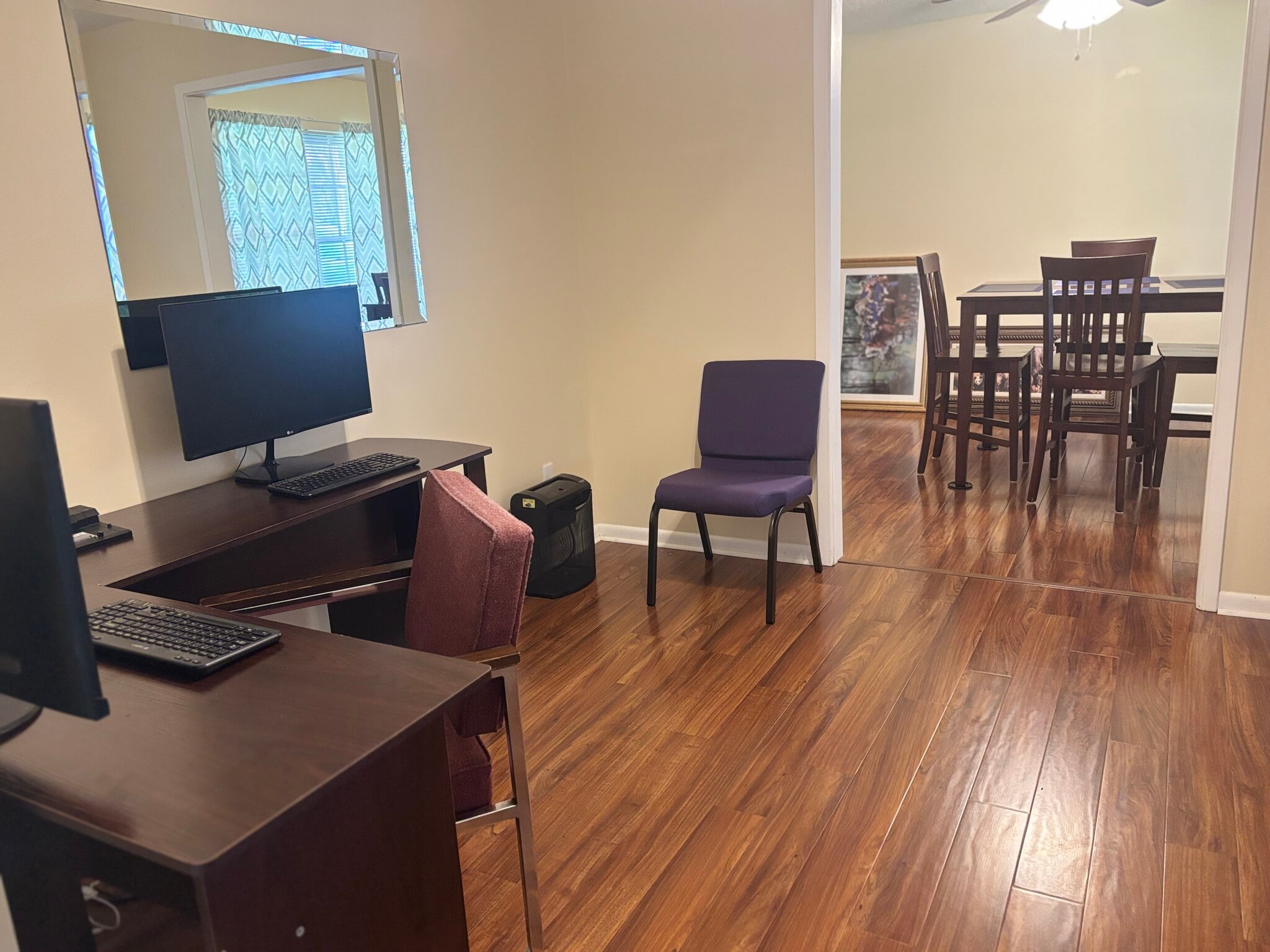 Work Station - 9509 Barranger Dr