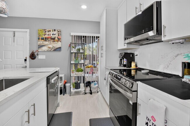 Building Photo - 13953 Nesting Way