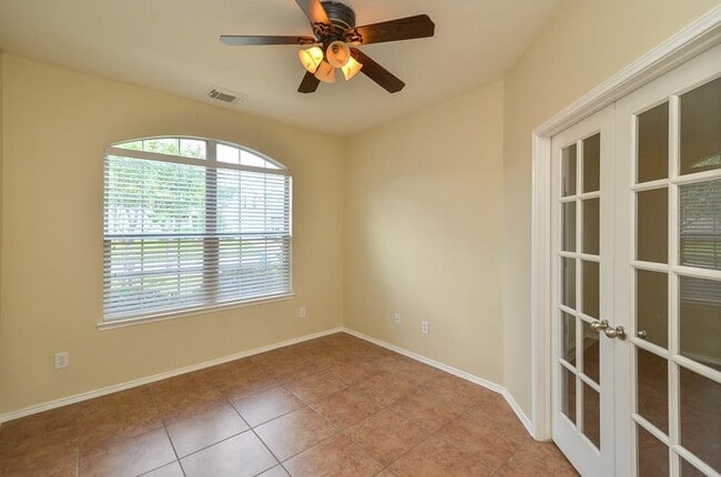 Building Photo - 25523 Lockspur Dr