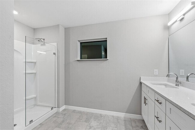 Building Photo - 1913 NW 30th St