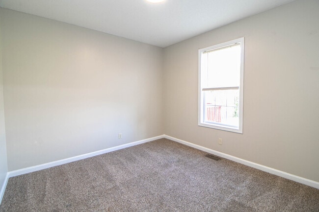 Building Photo - 2009 Timberline Cir