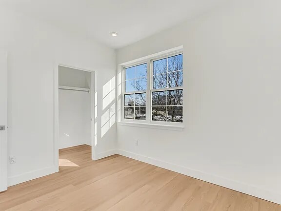 Building Photo - 3517 N 16th St