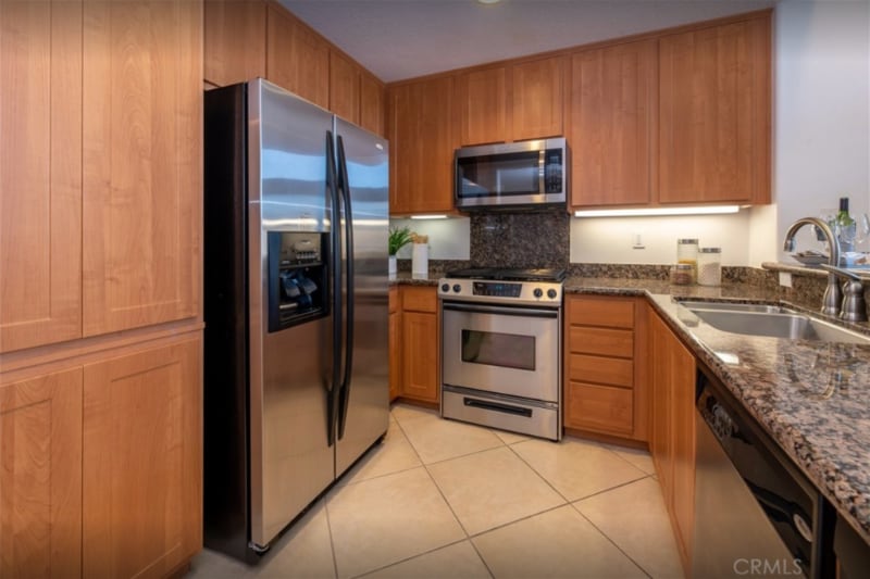 Building Photo - 12668 Chapman Ave