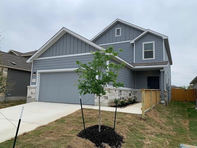 Building Photo - 271 Kinsley Wy