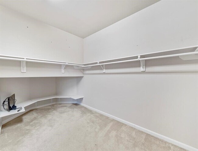 Building Photo - 26235 Salt Creek Ln