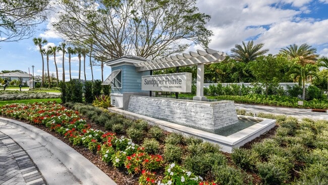 Building Photo - 563 Parsons Way