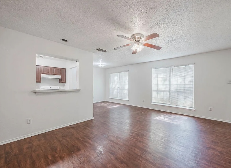 Building Photo - 2332 Sherry St