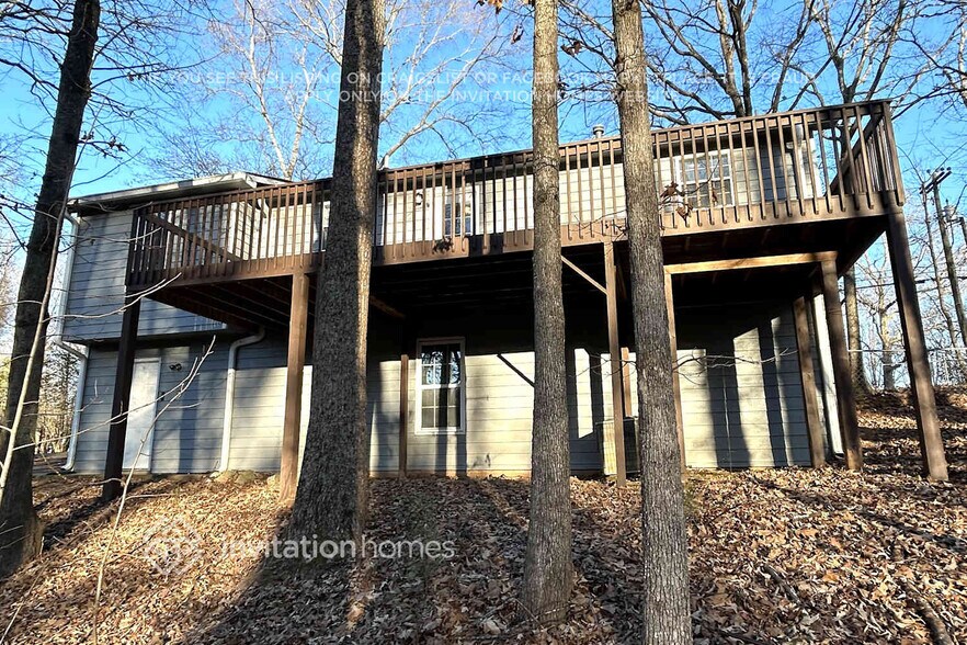 Building Photo - 15 Tracey Ln