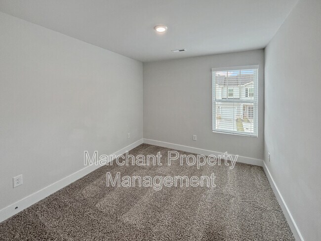 Building Photo - 964 Yarn Wy