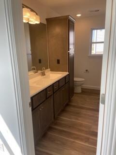 Building Photo - 624 Promenade Dr