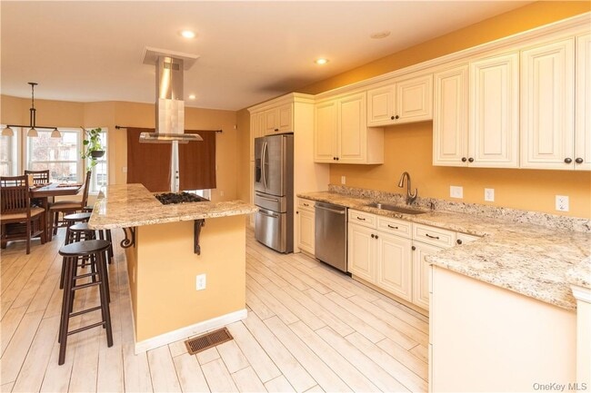 Building Photo - 66 Mulberry Ln