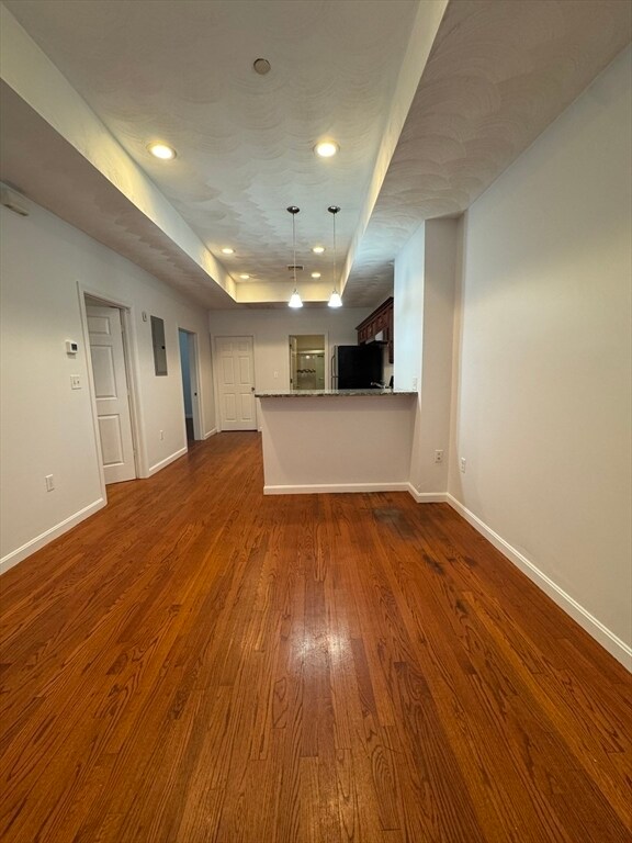 Building Photo - 35 Cherry St