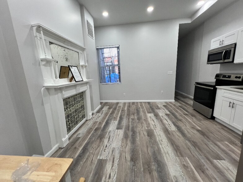 Building Photo - 2023 McCulloh St