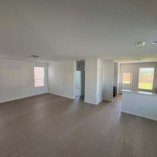 Building Photo - 1437 Westport Ln