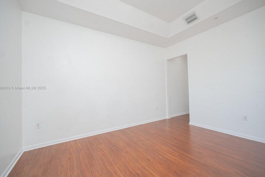 Building Photo - 11403 NW 89th St