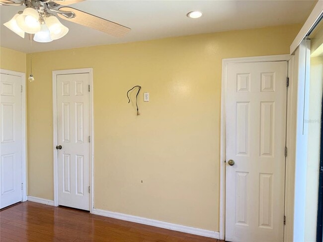 Building Photo - 1219 Julian Ln Dr