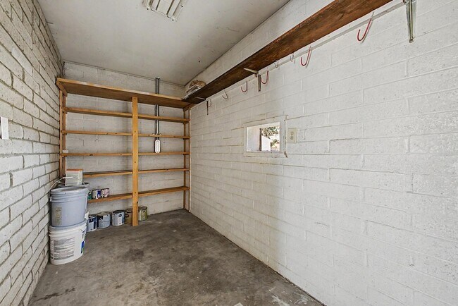Building Photo - 5133 W McNeil St