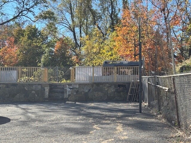 Building Photo - 111 Parkview Ave