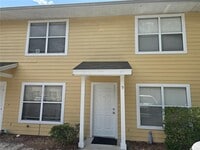 Building Photo - 2636 SW 35th Pl