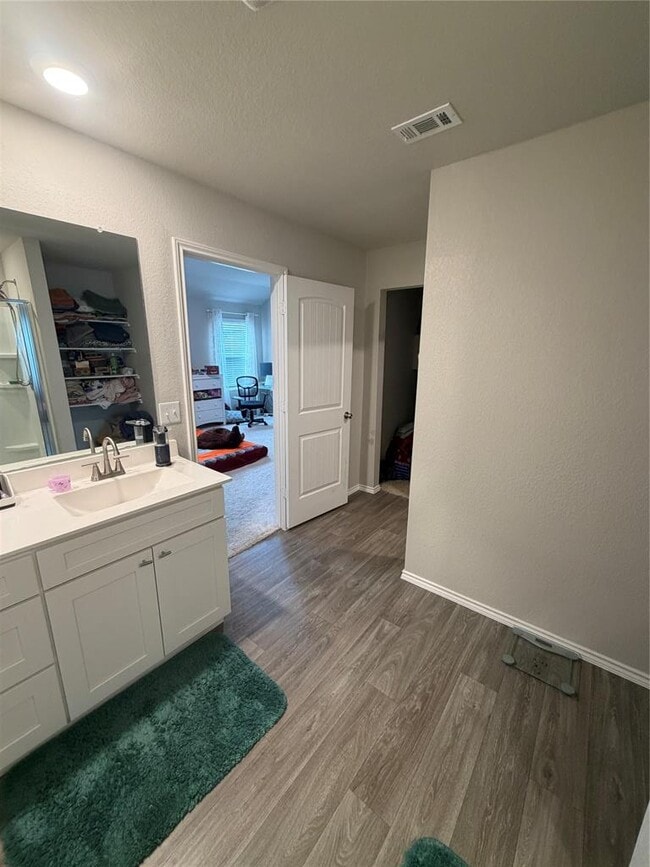 Building Photo - 5708 Berriweather Dr