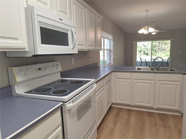 Building Photo - 140 Turnbull Villas Cir