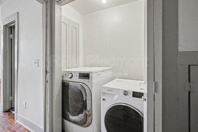 Building Photo - 931 Oglethorpe Ave SW