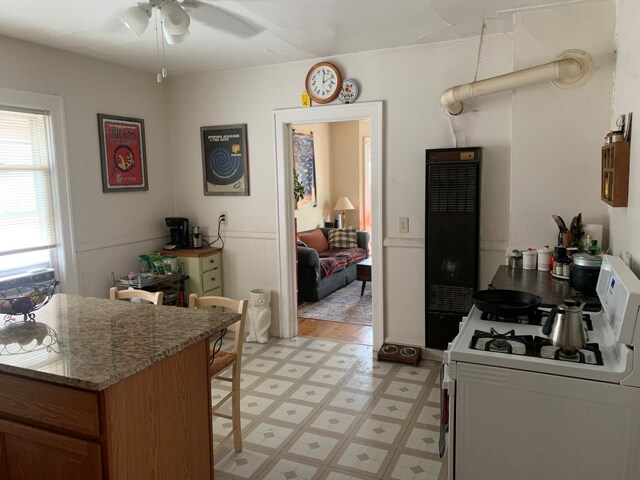 Kitchen - 1142 E Walworth St