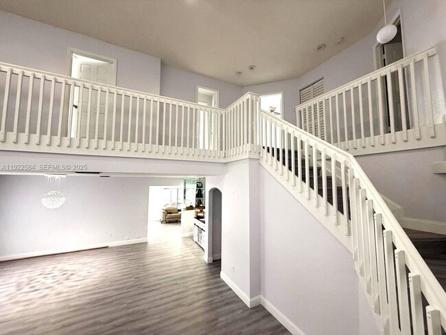 Building Photo - 9352 SW 155th Ave