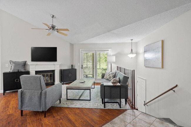 Building Photo - 1407 Park De Ville Pl