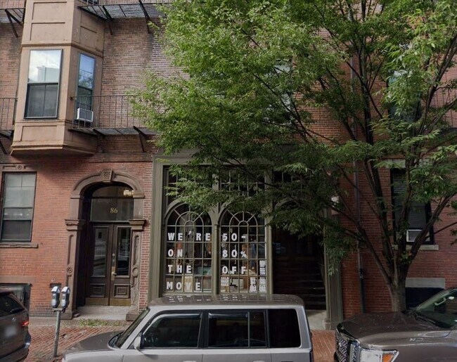 Building Photo - 88 Charles St