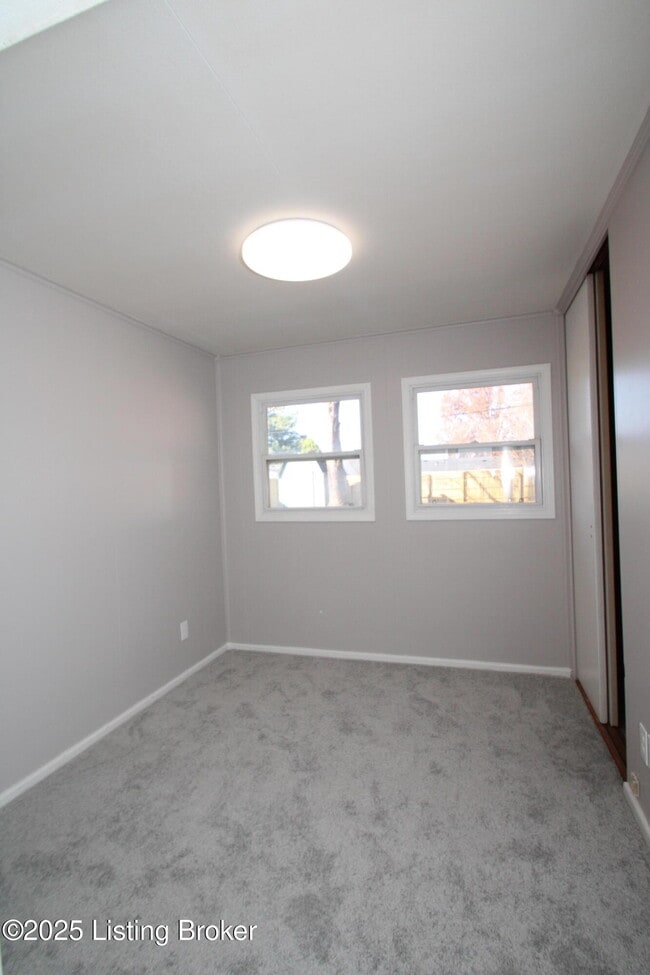 Building Photo - 226 Flamingo Dr