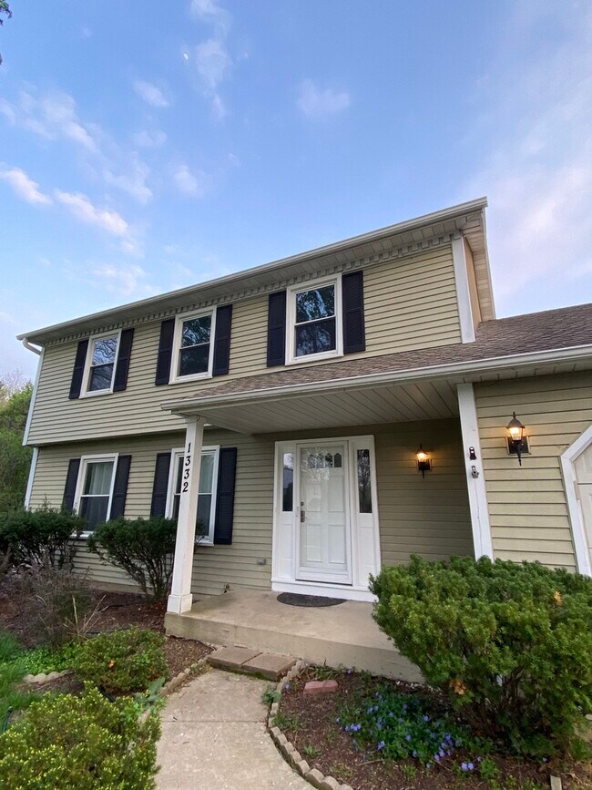 Building Photo - 1332 Culpepper Dr